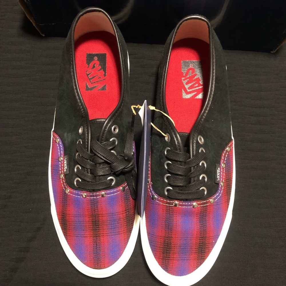 VANS Authentic Low-Top Lace-Up Black Multicolor Plaid 507452 Men’s Size 10